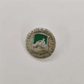 Значок СССР. Древний Синоп, Крым. Герб, античная фигура. Винтажный значек.