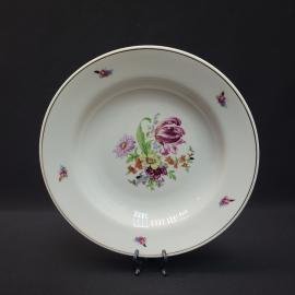 Тарелка винтажная, СССР. Фарфор, с цветочным рисунком и золоченым краем, диаметр 24 см