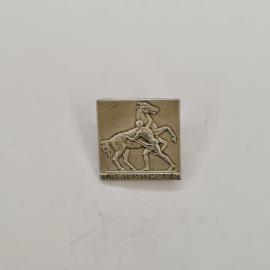 Значок СССР. Ленинград, всадник на коне, городская тематика. Винтажный значек.