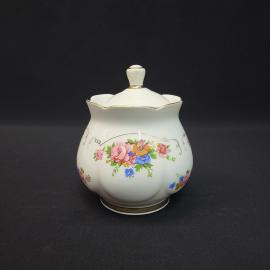 Сахарница винтажная, СССР. Фарфор, с крышкой, белая с цветочным рисунком и позолотой