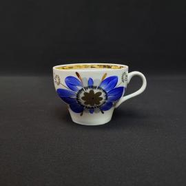 Чашка чайная винтажная, СССР. Фарфор, кобальтовый цветочный декор с позолотой