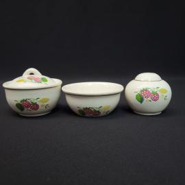 Набор для специй винтажный, СССР. Фарфор, 3 предмета, ЗиК, с рисунком малины