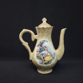 Кофейник винтажный, СССР. Керамика, с крышкой, декоративный рисунок в пасторальном стиле