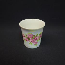 Стаканчик винтажный, СССР. Фарфоровый, с перламутровым покрытием и цветочным рисунком