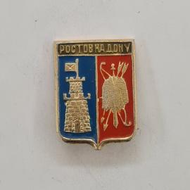 Значок СССР. Ростов на Дону, городской герб с башней и оружием. Винтажный значек.