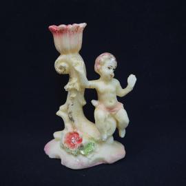 Подсвечник винтажный, СССР. Пластмасса, декоративная фигурка мальчика у цветка