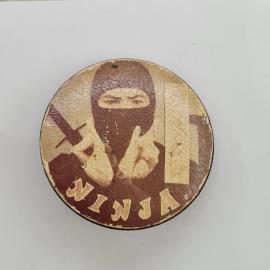 Значок СССР. Ninja, ниндзя с мечом, восточная тематика. Винтажный значек.