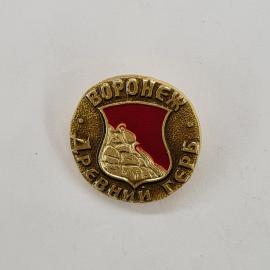 Значок СССР. Воронеж, герб города. Винтажный значек.