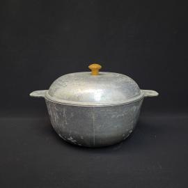 Кастрюля винтажная, СССР. Алюминиевая с крышкой, литая посуда для кухни и дачи