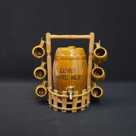 Набор для напитков винтажный, СССР. Керамический бочонок с краном и 6 кружек на подставке