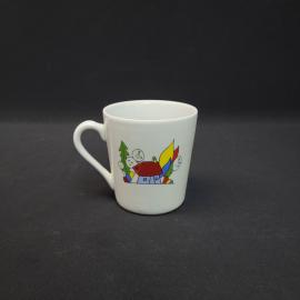 Кружка винтажная, СССР. Фарфор, с детским рисунком лягушки и домика