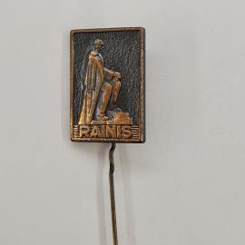 Значок СССР. Рига, надпись RAINIS, памятник писателю. Винтажный значек.