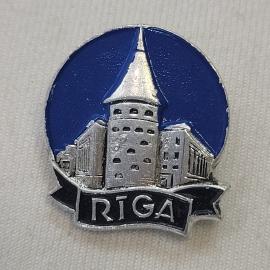 Значок СССР. Рига, башня и городская архитектура, Латвия. Винтажный значек.