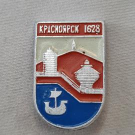 Значок СССР. Красноярск 1628, герб города, якорь и башни. Винтажный значек.