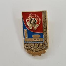 Значок с Лениным. Ульяновск, символика, пионерия. Винтажный значек.