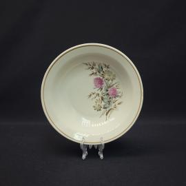 Тарелка винтажная, СССР. Фарфор с цветочным рисунком и золотистой каймой, диаметр 17 см
