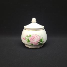 Сахарница винтажная, СССР. Фарфоровая с крышкой, белая с розовым цветочным рисунком