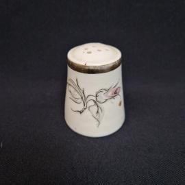 Солонка винтажная, СССР. Фарфор, с цветочным рисунком