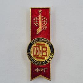 Значок СССР. Deutscher Eishockey Bund 79, винтажный значек.