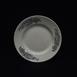 Тарелка винтажная, СССР. Фарфор, с цветочным рисунком