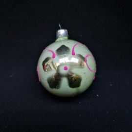 Елочная игрушка винтажная, СССР. Стеклянный шар, 2 части