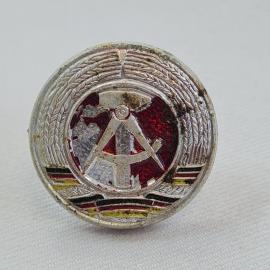 Значок СССР. Циркуль на красной эмали, промышленность и учеба. Винтажный значек.