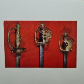 Открытка советская СССР. Холодное оружие, тульский оружейный завод, пехотная шпага. Винтаж
