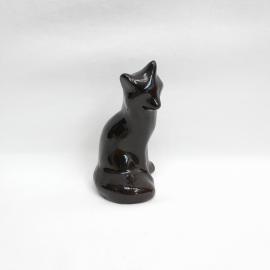 Статуэтка кошки винтажная, СССР. Фаянс, декоративная фигурка высотой около 10 см