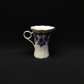 Молочник фарфоровый винтажный, СССР. Кобальтовый растительный орнамент с золотой отделкой на 150 мл