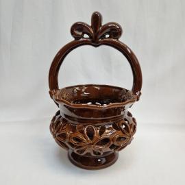 Корзинка винтажная, СССР. Керамическая декоративная ваза с ажурным узором и ручкой