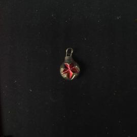 Елочная игрушка винтажная, СССР. Миниатюрный стеклянный шар с красным цветочным узором