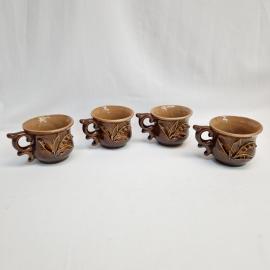 Кружки винтажные, СССР. Набор 4 шт., керамика коричневая с рельефным цветочным декором