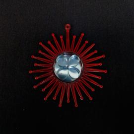 Елочная игрушка винтажная, СССР. Подвеска Солнышко, пластик с зеркальной вставкой