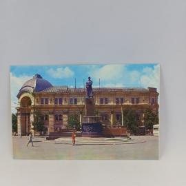 Открытка советская СССР. Тула, Дворец пионеров и памятник на городской площади. Винтаж 1972 года