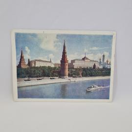 Открытка подписанная советская СССР. Москва, вид на Кремль и прогулочный теплоход. Винтаж
