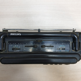 Двухкассетный магнитофон Philips Ghettoblaster D8188/00. Работает, нет пасиков, нет шнура питания. Картинка 3