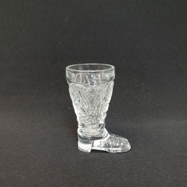 Винтажная стопка хрустальная Сапожок, 35 мл, высота 7 см, СССР.