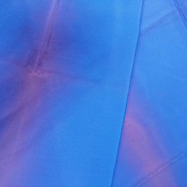 Ткань для платья, плотная, не мнется, цвет синий с фиолетовой полосой 100х200см.