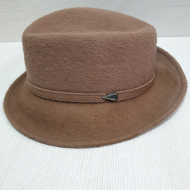 Шляпа фетровая женская, цвет коричневый (СССР).