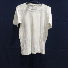 Футболка белая .