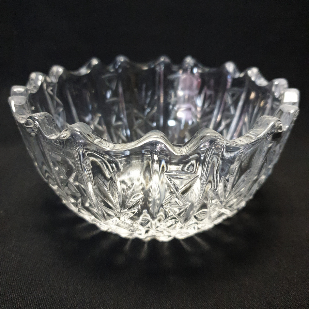 Салатник, хрусталь, d 14 см, h 7.5 см, винтаж СССР. Картинка 1