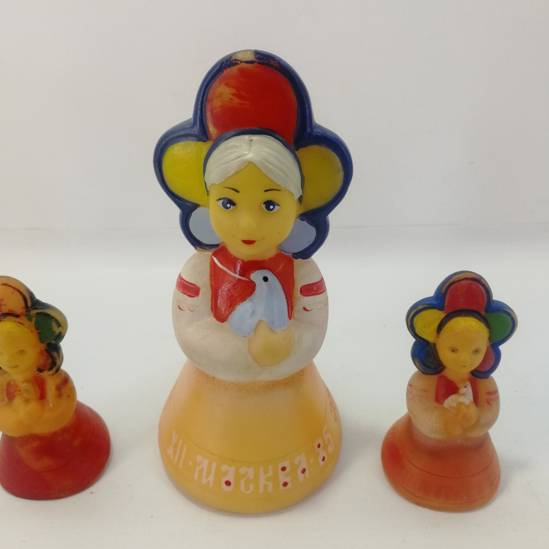 Куклы символ Фестиваля молодёжи в Москве 1985 года, 3 штуки, материал резина. СССР.. Картинка 10