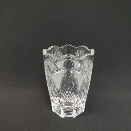 Винтажная ваза для цветов, хрусталь, высота 15 см, СССР.