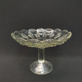 Винтажная ваза - фруктовница на ножке, стекло, диаметр 23 см, высота 18.5 см, СССР.