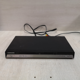 DVD-плеер Samsung DVD P-171, требует ремонта дисковода. Индонезия.
