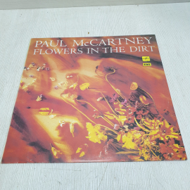 Пластинка Paul McCartney - Flowers In The Dirt. 