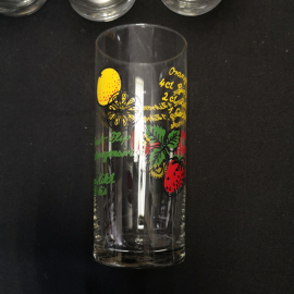 Стакан стеклянный ГДР с изображением различных фруктов. Цена за 1 шт.
