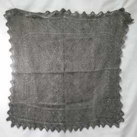 Шаль пуховая "паутинка", 100х100см. Новая.