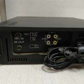 Видеомагнитофон Fujeta DVR1181D, не работает. Картинка 5