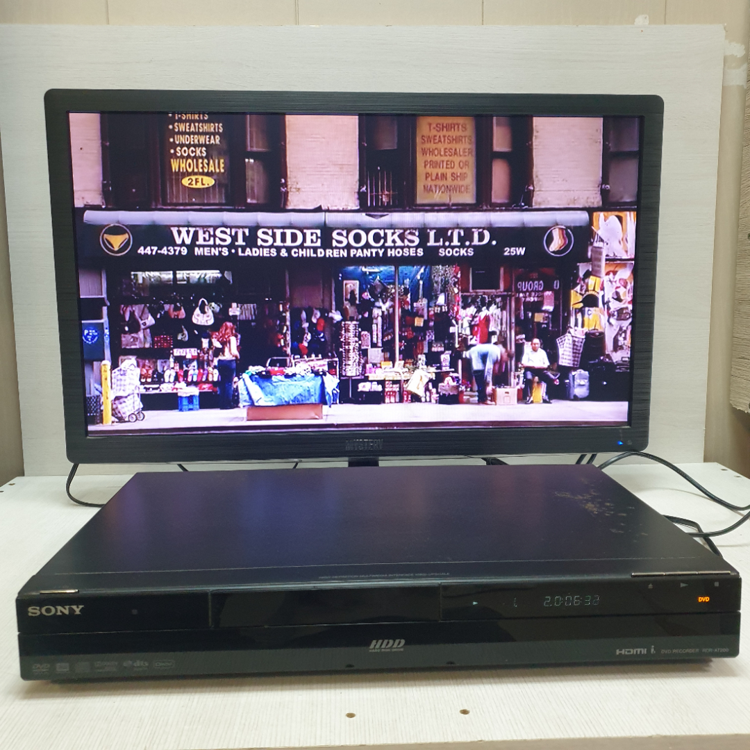 Sony dvd recorder rdr-at200, состояние на фото, работает. Картинка 1